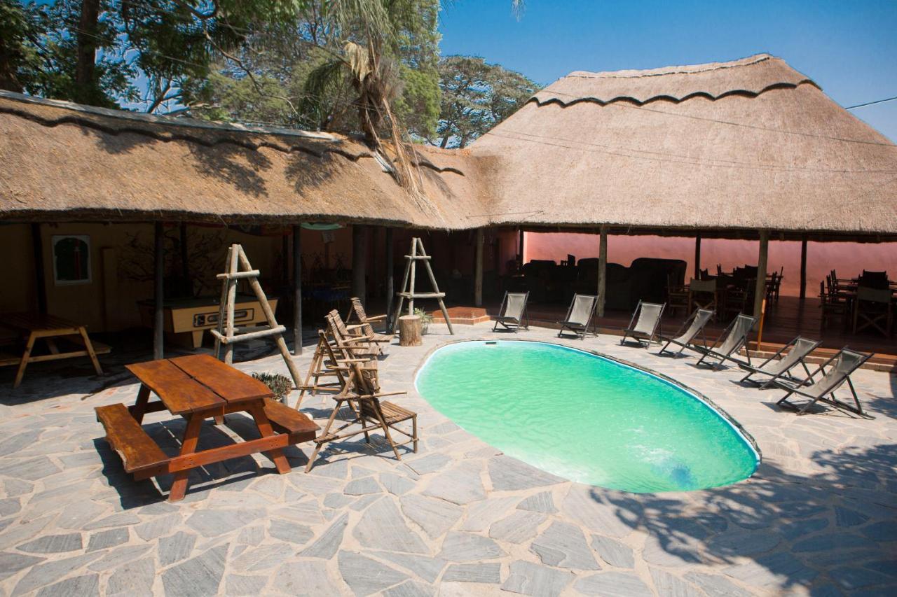 Lusaka Backpackers Ostello Esterno foto