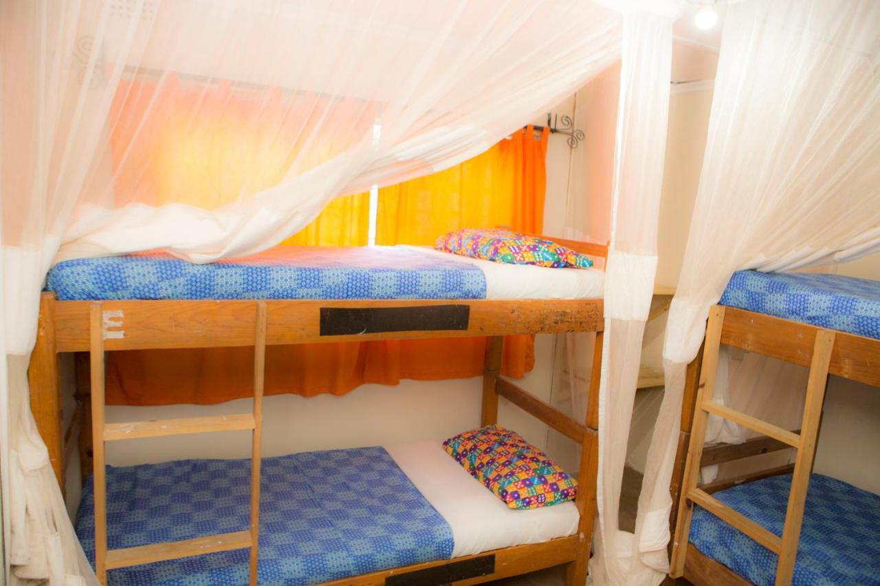 Lusaka Backpackers Ostello Esterno foto