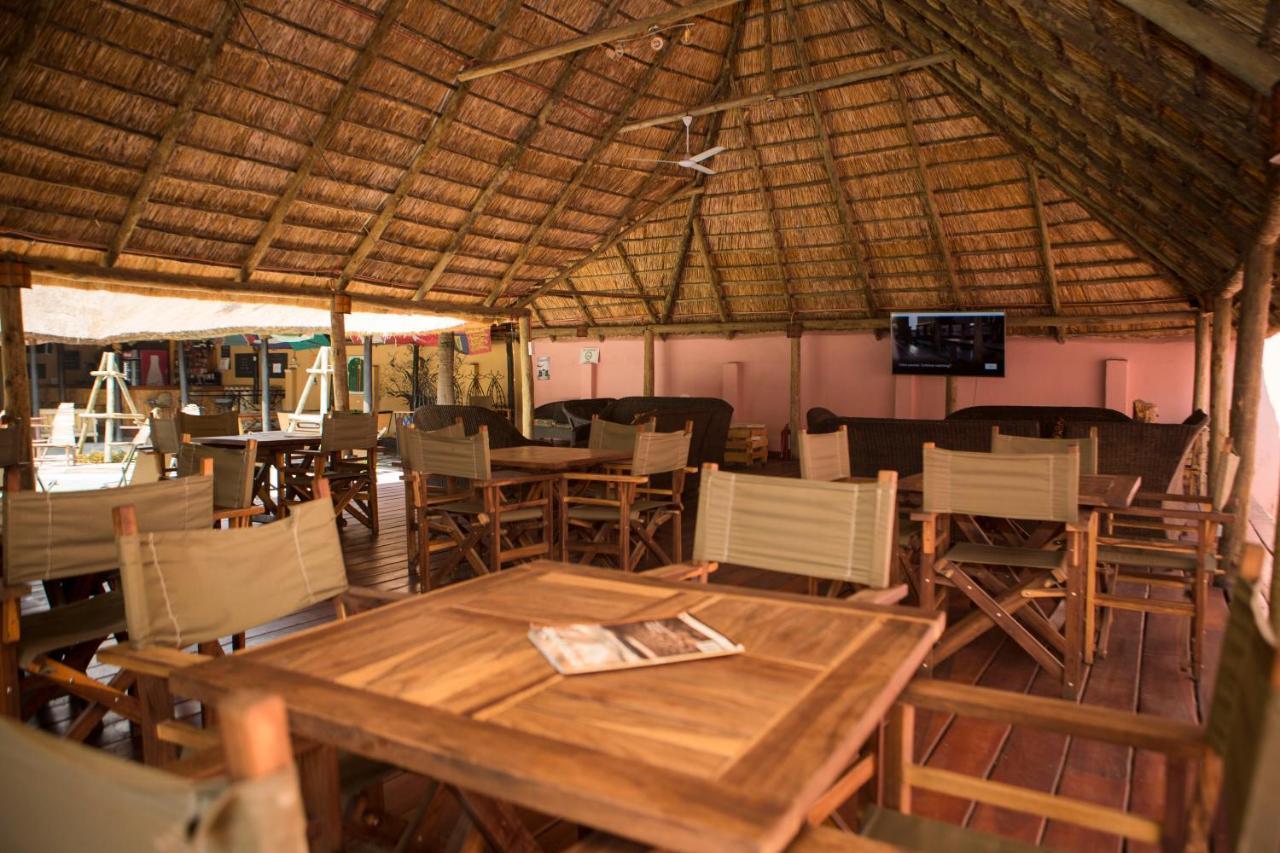 Lusaka Backpackers Ostello Esterno foto